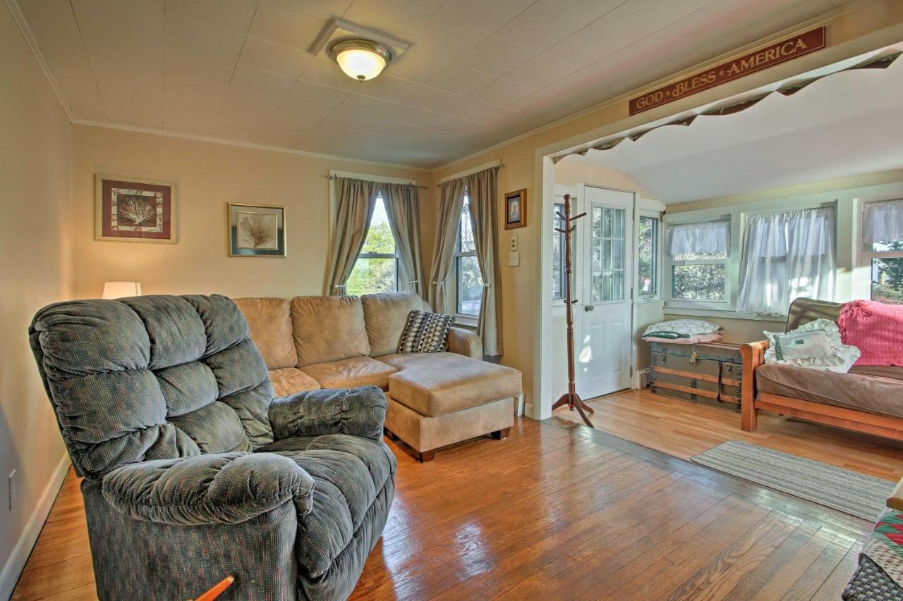 Cozy Buzzards Bay Home Steps To Cape Cod Canal! Bourne Εξωτερικό φωτογραφία